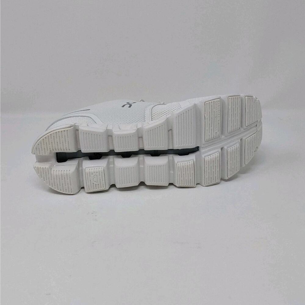 On Running Cloud 5 All White Womens Athletic Shoes New - Picture 15 of 16